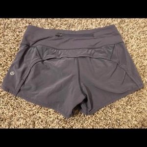 Women's Size 4 Lululemon Speed-Up Shorts 🍋